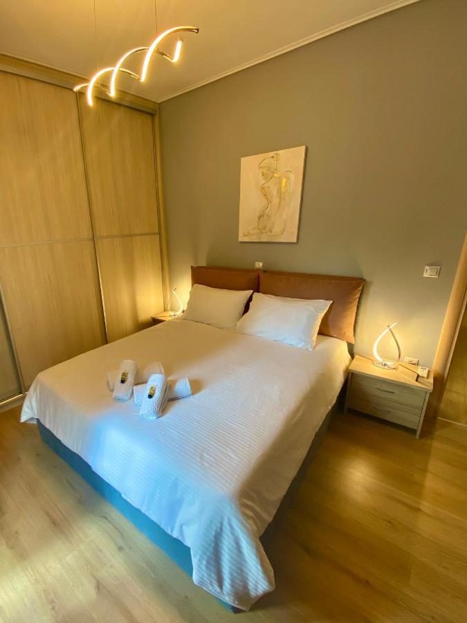 Luxury Suite 10' From The Center Atenas Exterior foto