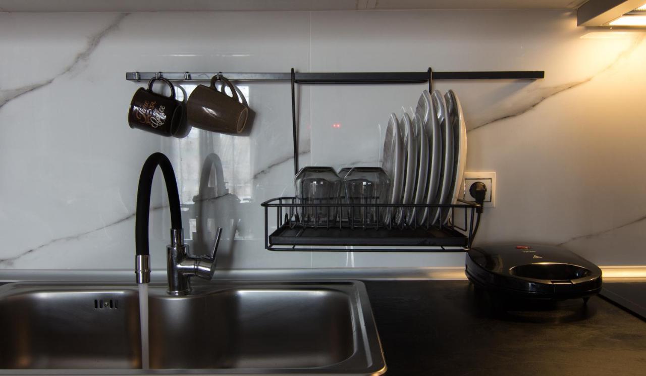 Luxury Suite 10' From The Center Atenas Exterior foto